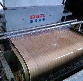 Magnetische separator voor natte verwerking met een hoge gradiëntintensiteit en een hoge recyclingverhouding