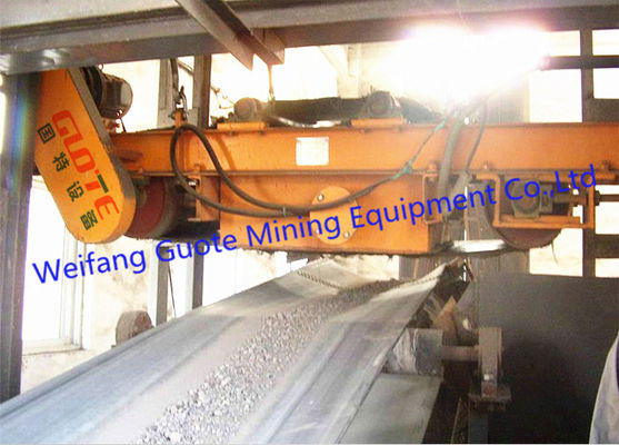 Permanente magnetische scheider voor het verwijderen van mineraal ijzer met een sterke hangband