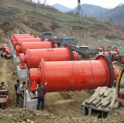 Lange 5-12m Capaciteit 1-50T/H Rotary Dry Ball Mill voor cement Clinker Kalksteenpoeder