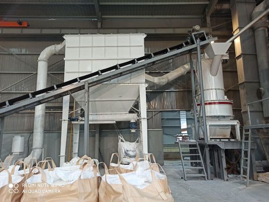 Video Uitgaande-inspectie Voorzien Verticale Complex Crusher voor Sandmaking Plant